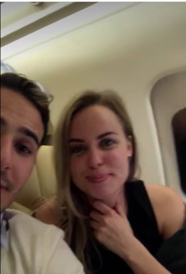 Simon and Cecilie can be seen in a private jet (Credit: Netflix)