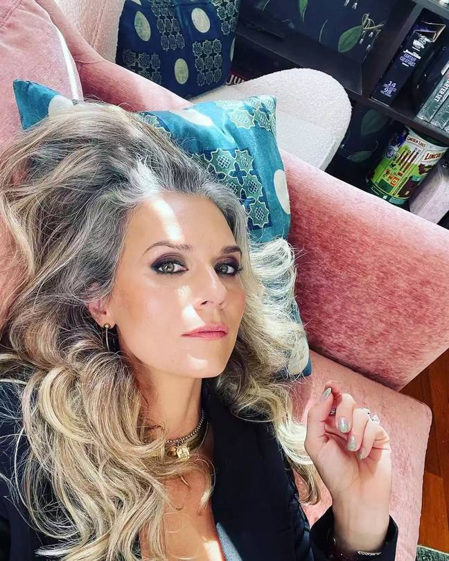 Hilarie has embraced her grey hair. Credit: Instagram/@hilarieburton
