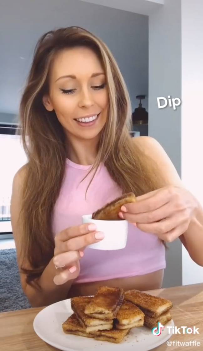 The French toast batons are perfect for dipping (Credit: TikTok - fitwaffle)