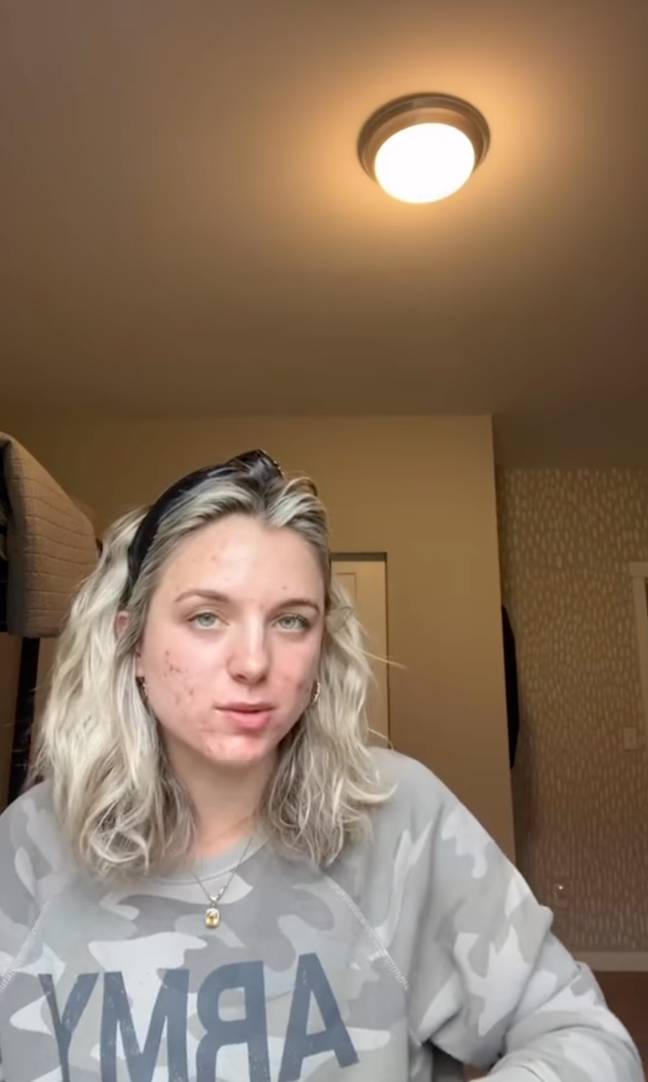 Alexi films content from the bathroom inside the RV. Credit: TikTok/@aleximckinley