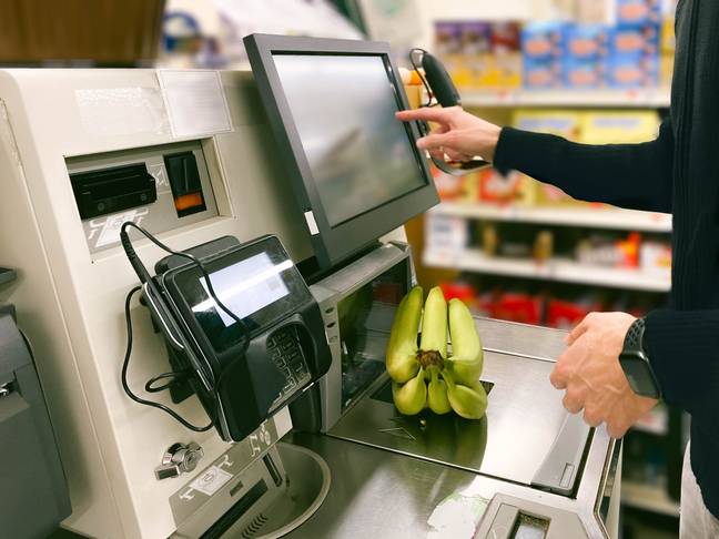 People are turning against self-checkouts. Credit: Grace Cary/Getty Images