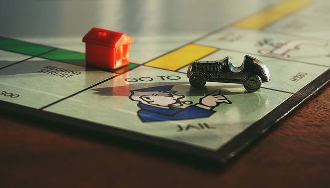 It turns out there are some foolproof ways to win Monopoly. (Credit: Pexels)