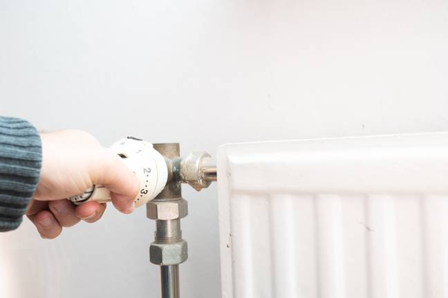An expert has shared exactly when you should turn your heating on this month. Credit: Aitor Diago / Getty Images