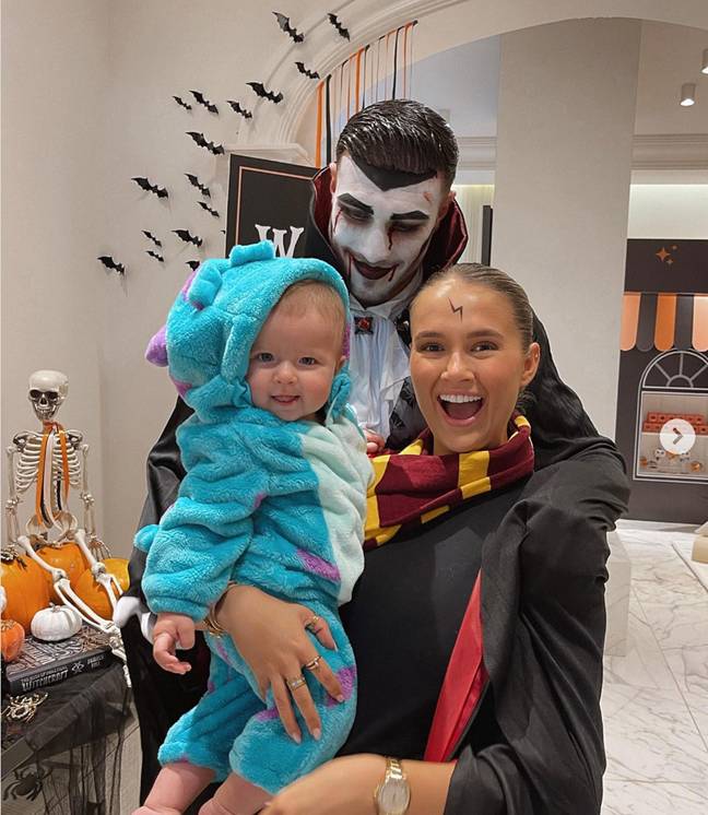 The whole family dressed up for Halloween. Credit: @mollymae/Instagram