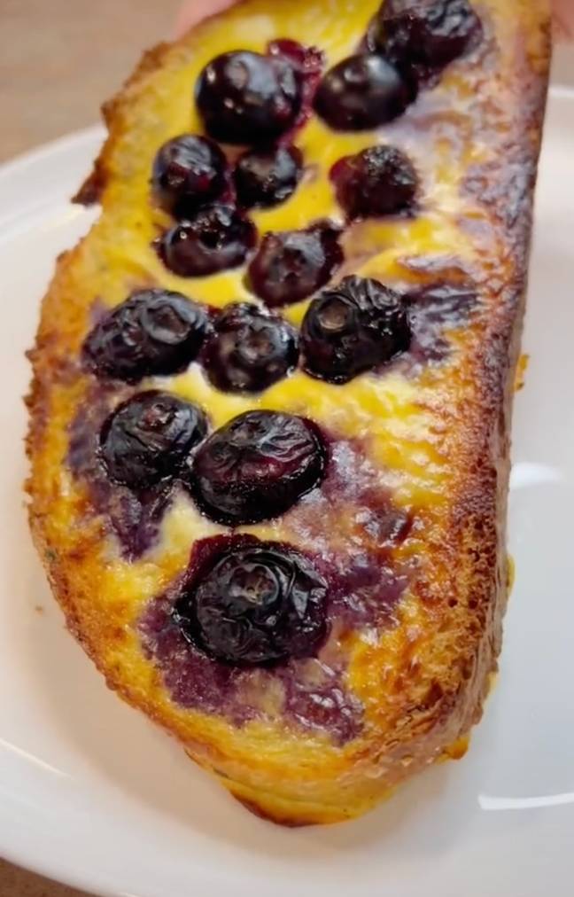 This custard-toast recipe would go great with some real British tea. (Credit: TikTok/@saltynsweeteats)