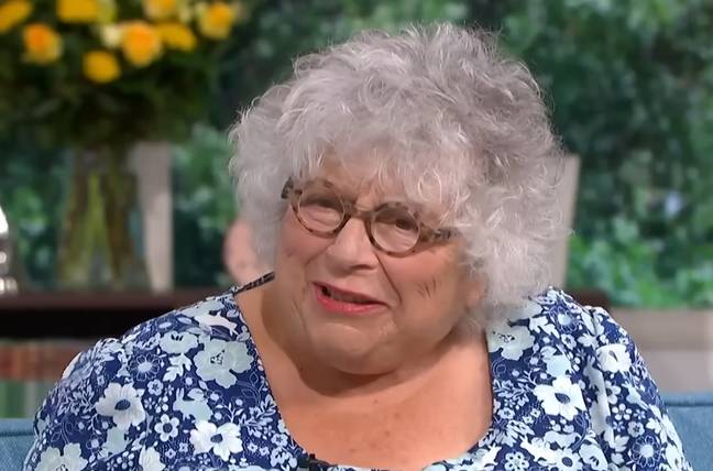 Miriam Margolyes Said Leonardo DiCaprio Was smelly When She Worked miriam-margolyes-said-leonardo-dicaprio-was-smelly-when-she-worked