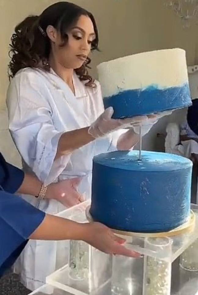 The pastry chef decided to make her own wedding cake. Credit: TikTok/@thomasadrianna