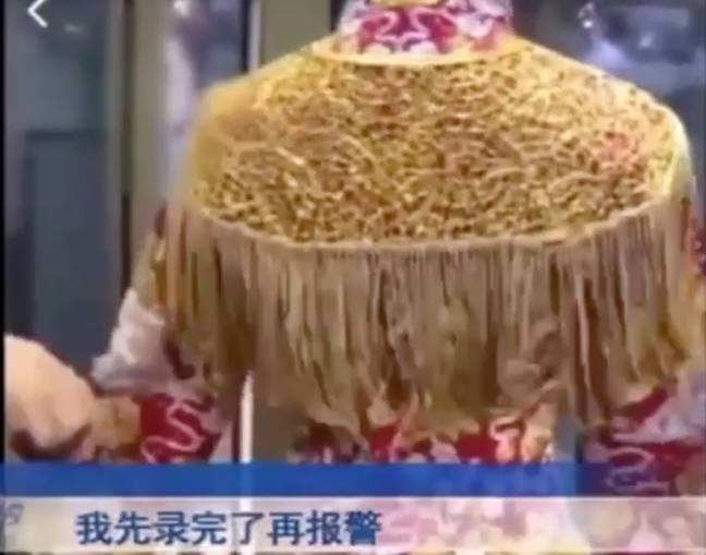 More elaborate, traditional bridal clothing was destroyed (Credit: Twitter/Sohu)