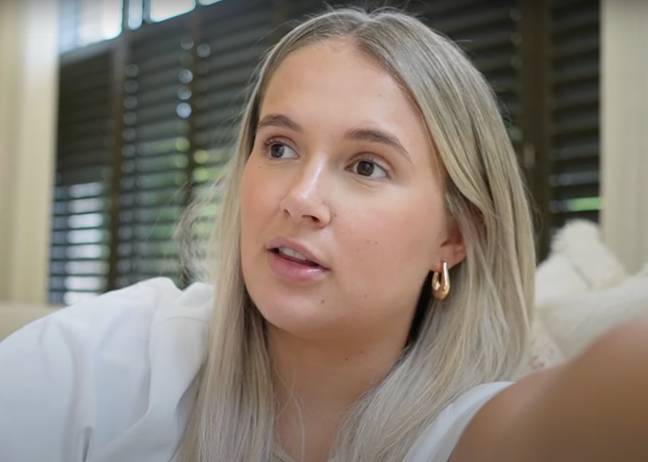 The former Islander revealed the body shaming comments 'cut deep'. Credit: Youtube/@mollymae9879