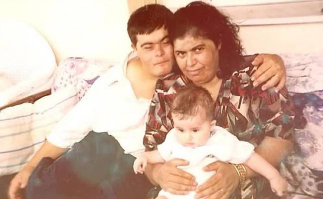 The young family together. Credit: Instagram/@saderissa