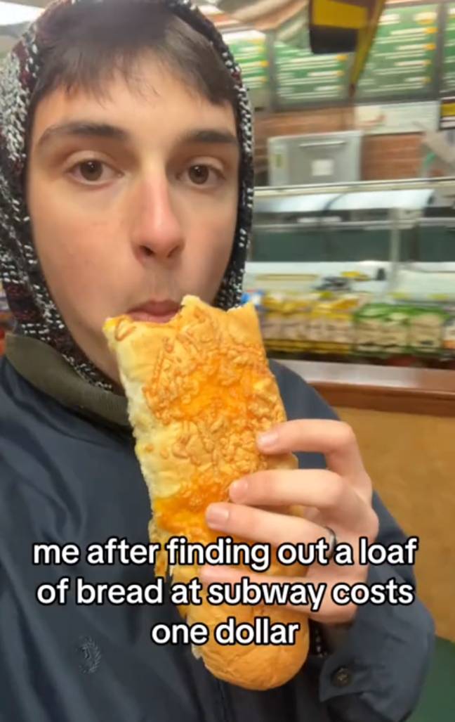 Tre bought his footlong for 1 dollar. Credit: TikTok/ @tretreweewee