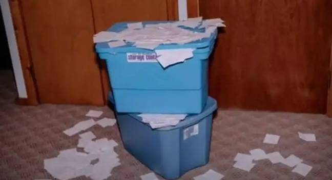 The couple would keep their tickets in buckets. Credit: CBS