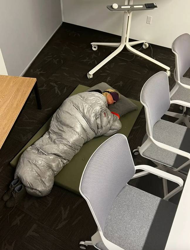Musk even fired an employee who slept at a Twitter office. Credit: Twitter / @evanstnlyjones