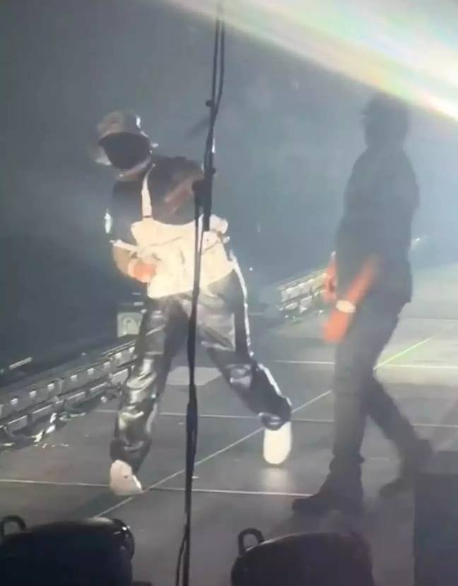 Footage captured the moment 50 Cent threw his mic off the stage in LA. Credit: TikTok/@polyboy.steezy