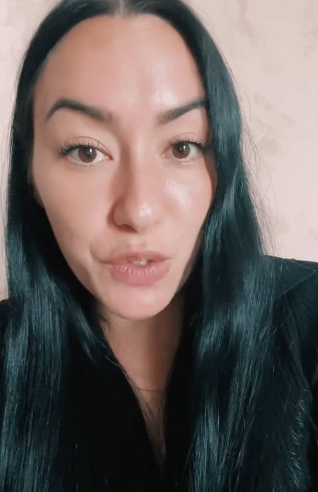 People shared their theories in the comments. Credit: @hrbitch/TikTok