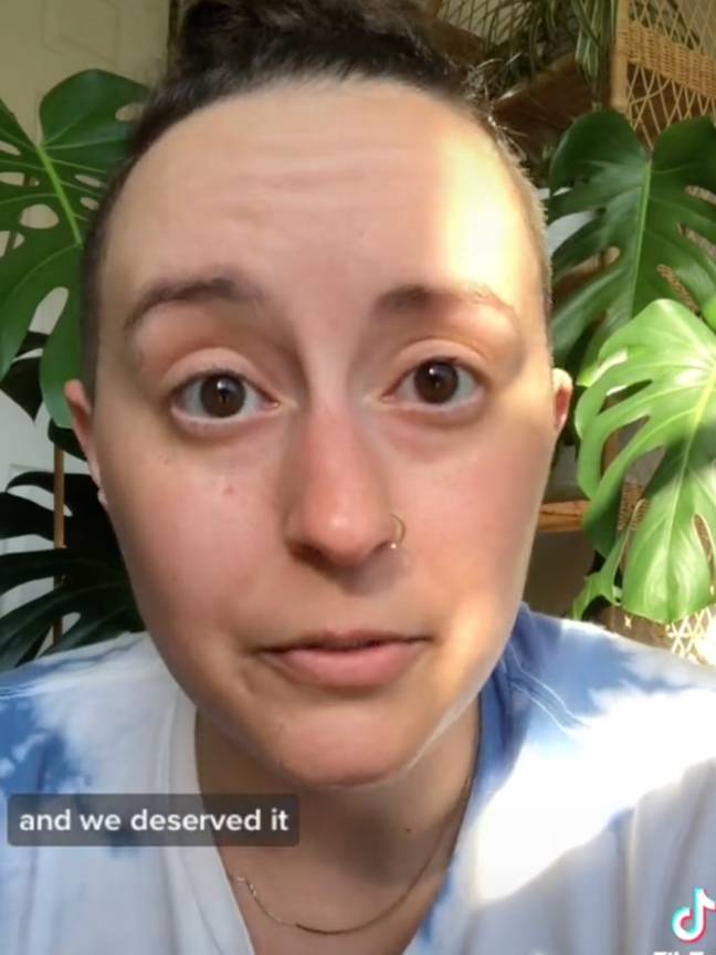 McLane applauds Swift for inviting students to a show. Credit: TikTok/ @jessicamclane