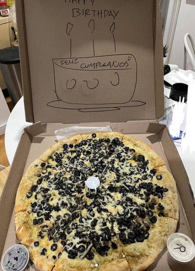 The pizza was topped with a crazy amount of olives. Credit: Instagram/ Reddit/ u/Jmklein17