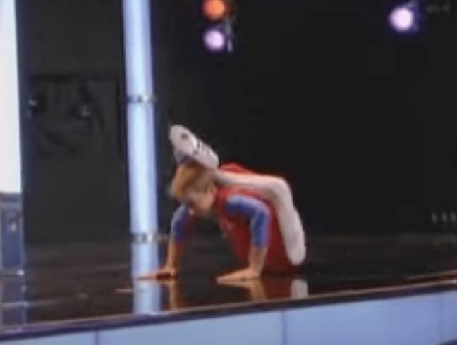 7 Super Humanos com 'superpoderes na vida real' que os cientistas não conseguem explicar 4 David Browning Smith apareceu no America's Got Talent em 2007. Crédito: NBC