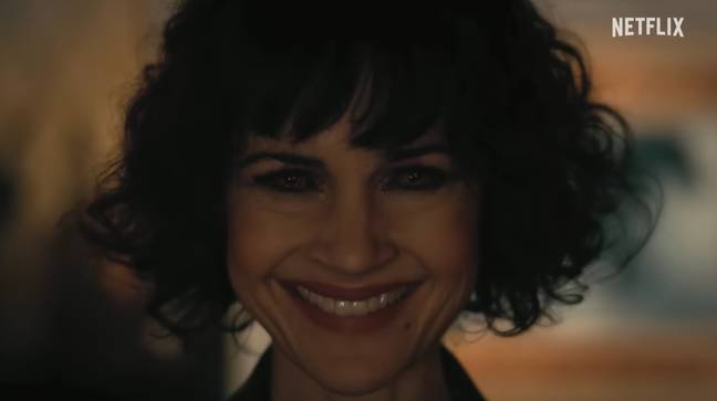 Carla Gugino stars as Verna in 'The Fall of the House of Usher'. Credits: Netflix
