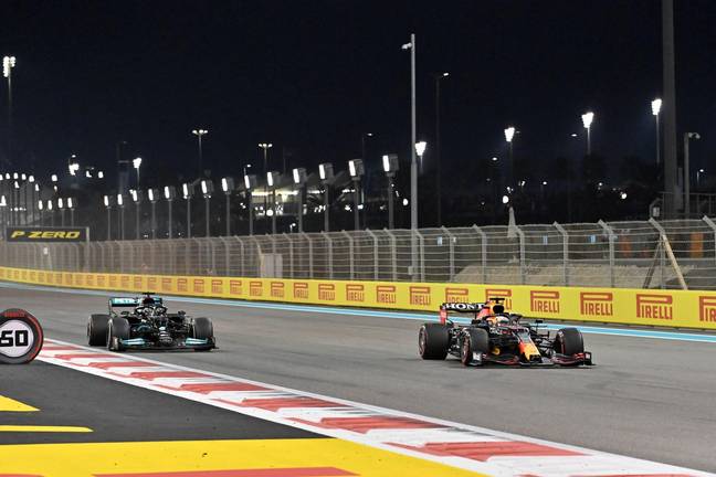 Verstappen and Hamilton on the Yas Marina circuit. Image: Alamy