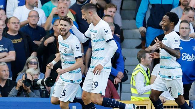 Jorginho celebrates his goal against Everton. (Alamy)