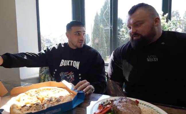 Tommy's lunch ends with eight doughnuts. Credit: YouTube/Eddie Hall The Beast