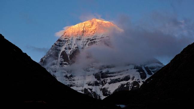 It might be shorter than Everest but are you seeing an easy way up this thing? Because I'm not. Credit: Getty Stock Photo