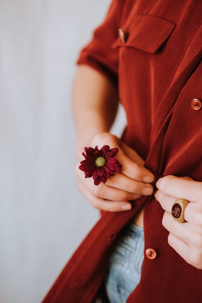 Had you realised buttons were opposite sides before? Credit: Pexels 