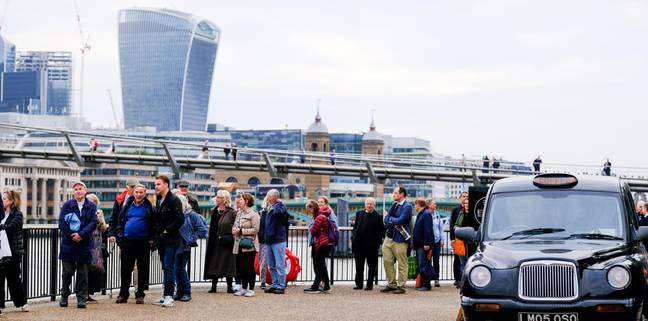 Mourners have been queuing through the night to see the Queen's coffin. Credit: Daniel Orford / Alamy Stock Photo