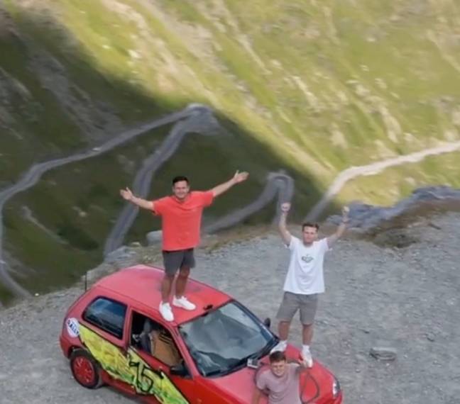 The group risked driving off a mountain if they messed up. Credit: TikTok/@niall.gray