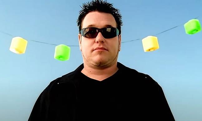 Smash Mouth's Steve Harwell died on Monday (4 September) at the age of 56. Credit: YouTube/SMASH MOUTH