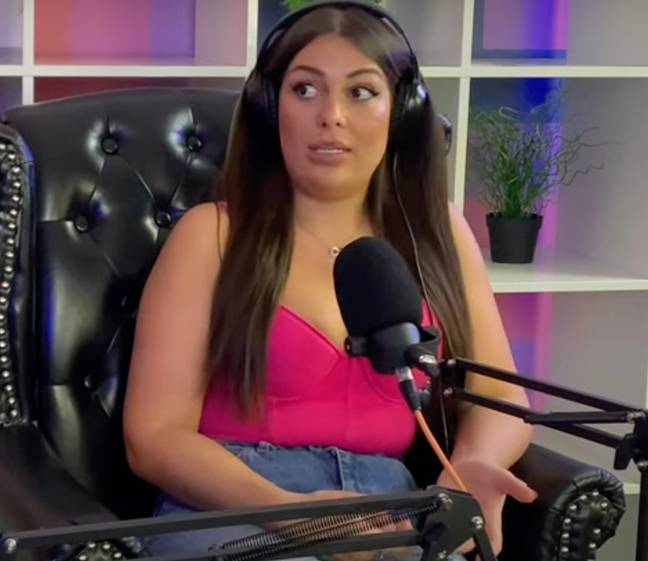 Alyssa Jay says one guy tried to take photos of her bum during a date. Credit: YouTube/Option One podcast