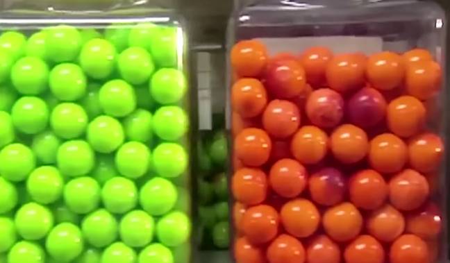 Bubble gum balls like these are made in the same way as the chewing gum you get in a wrapper. Credit: Discovery UK/YouTube