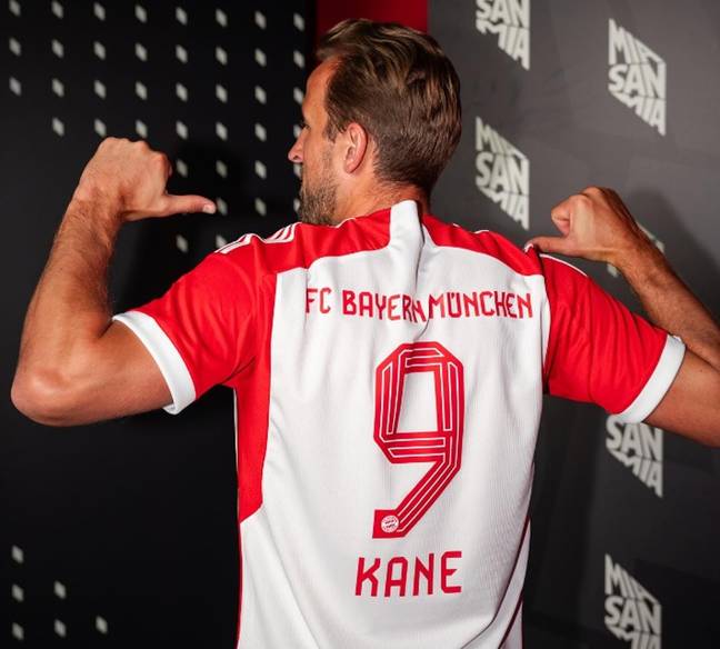 Look away now Spurs fans, it's one of your own in a Bayern shirt. Credit: Instagram/@harrykane