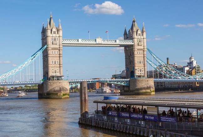 Bet you'll never look at London Bridge the same ever again. Credit: Geography Photos/UCG/Universal Images Group via Getty Images