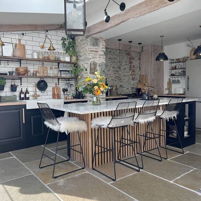 The gorgeous kitchen. Credit: Instagram/@jade.doutch