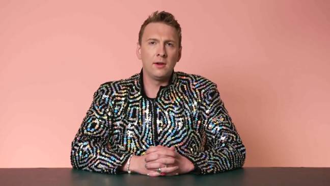 Joe Lycett has threatened to shred £10,000 of his own money if David Beckham doesn't pull out of his ambassadorship with the World Cup. Credit: Twitter/@joelycett