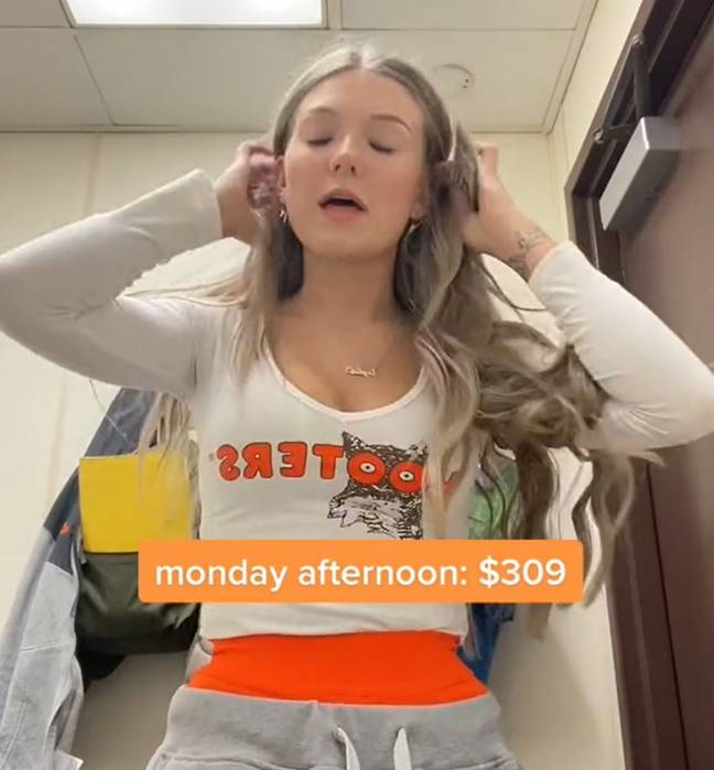 She said it was 'rare' to make as much as $309 on a Monday shift. Credit: TikTok/@taybasye