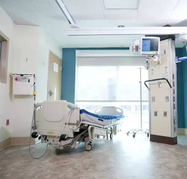 A 90-year-old woman from Brazil - declared dead - was found breathing hours later. Credit: Pexels