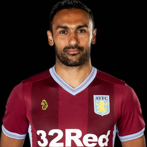 Ahmed Elmohamady could net you some attacking returns this season Credit: premierleague.com