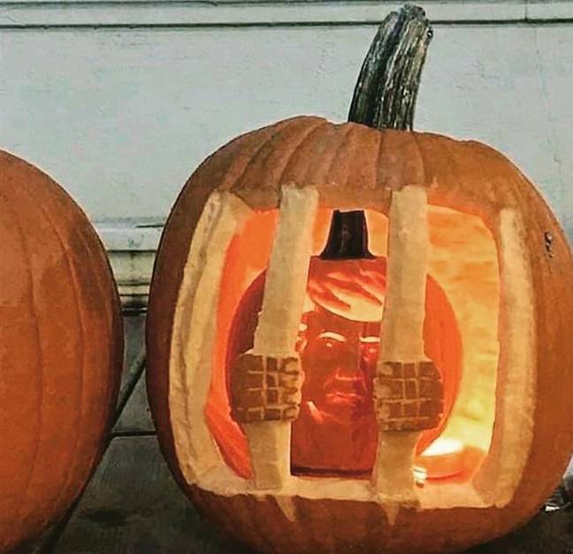 People Are Carving Pumpkins Into 'Trumpkins' That Look Like Donald ...