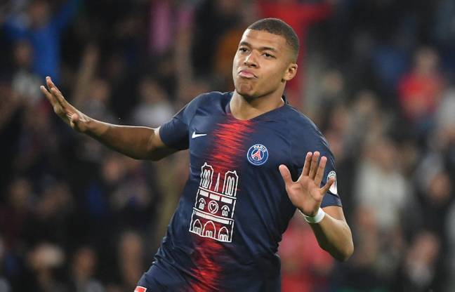 Kylian Mbappe Clocked Sprinting At An Insane 38 km/h Before His Goal ...