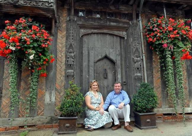 Owners, Jane and Tony Ranzetta, outside De Vere House.(Credit: Media Drum World)