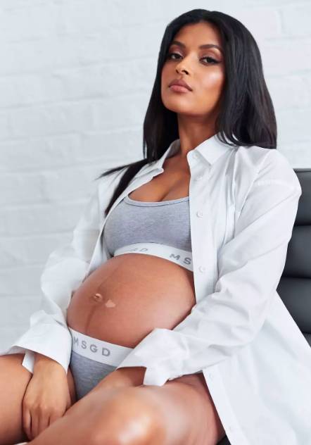 This maternity shirt is a wardrobe essential (Credit: Missguided)