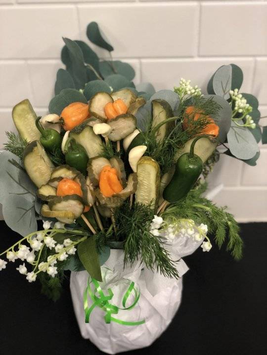 The arrangements are the latest Valentine's Day trend. Credit: Grillo's Pickles