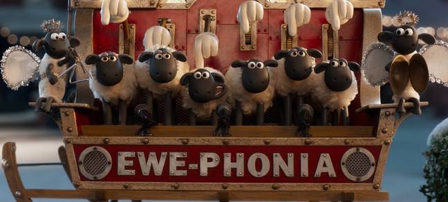 Carol-singing sheep give a rendition of 'Deck The Halls' (Credit: DFS / Aardman Animations)