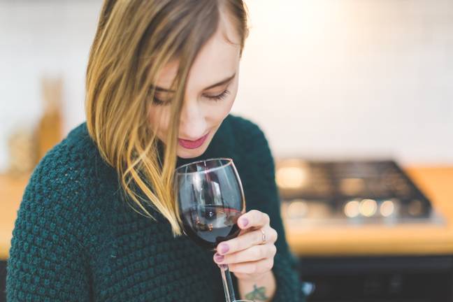 Tolerant drinkers are extremely decisive and are more linear thinkers. (Credit: Pexels)