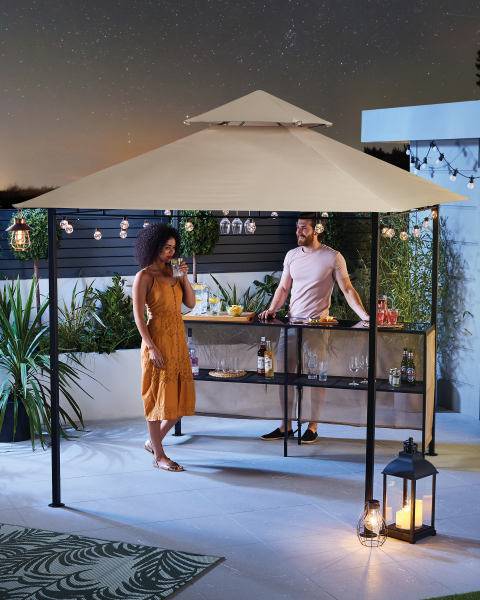 Aldi is selling a Gazebo Bar (Credit: Aldi)