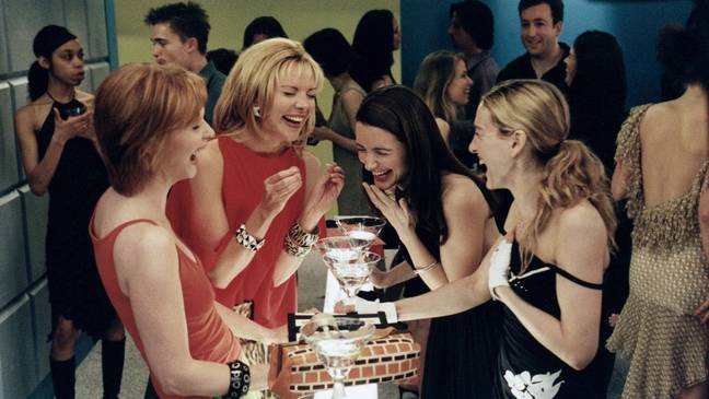 Carrie and her friends knew how to make the most of a shmaltz-free evening (Credit: HBO)
