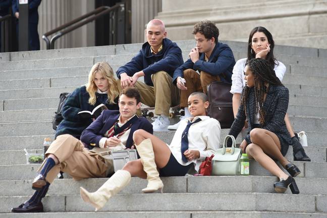 The cast of the Gossip Girl reboot filming (Credit: Shutterstock)